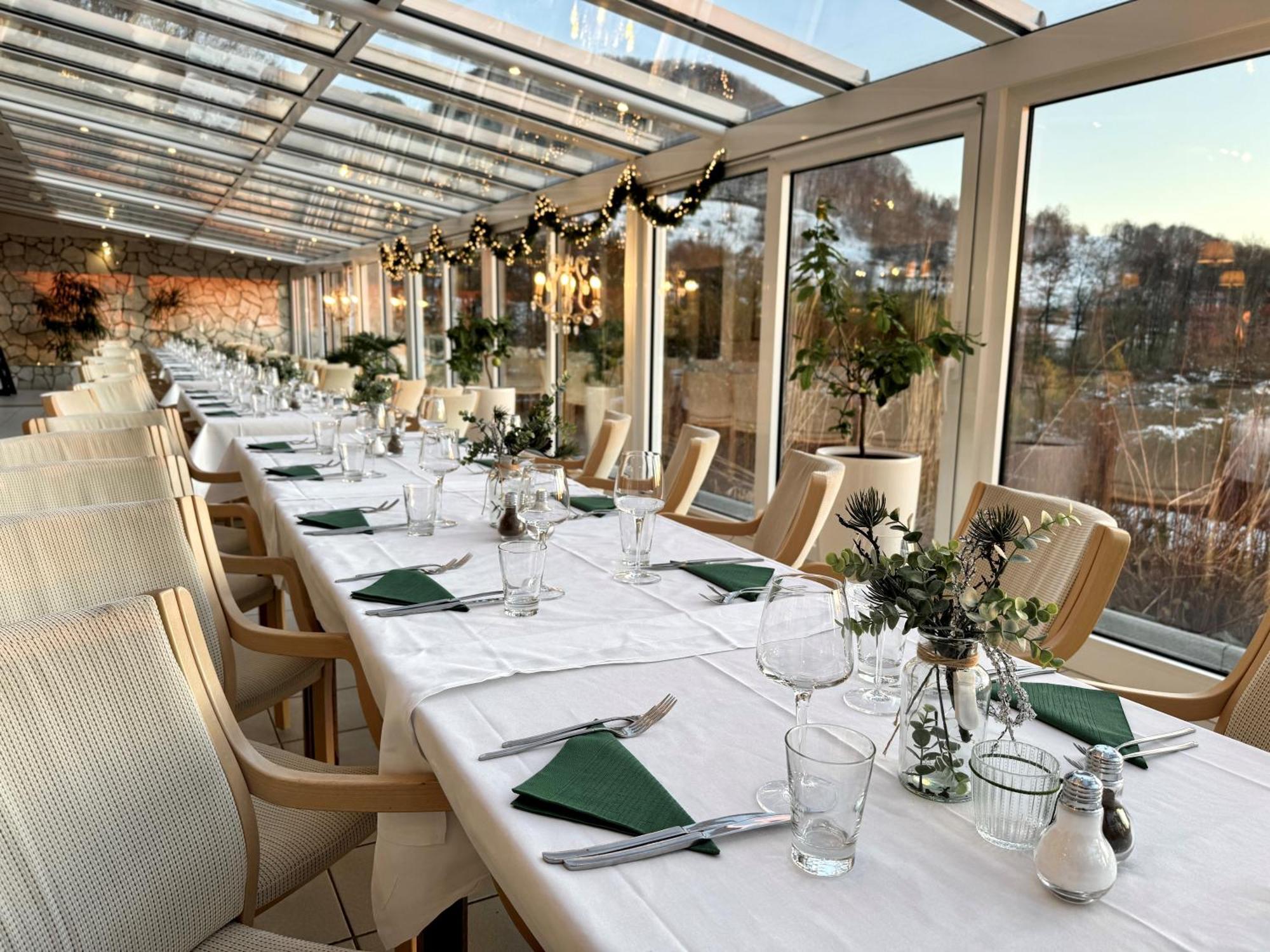 Sure Hotel By Best Western Rhoen Garden Попенхаузен Екстериор снимка